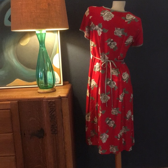 Vintage 1970’s Floral Dress - Picture 5 of 6